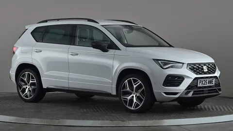 2025 SEAT ATECA 1.5 TSI EVO FR SPORT DSG PETROL AUTOMATIC 9,999 MILES WHITE 22,697... photo