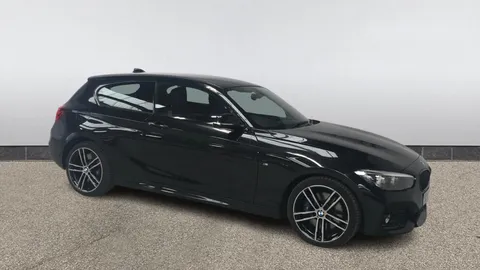 2019 BMW 1 SERIES 118D M SPORT SHADOW ED STEP AUTO DIESEL AUTOMATIC 55,174 MILES BLACK... photo