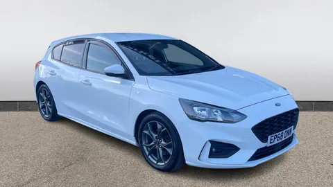 2019 FORD FOCUS 1.0 ECOBOOST 125 ST LINE NAV PETROL MANUAL 58,542 MILES WHITE 9,997... photo