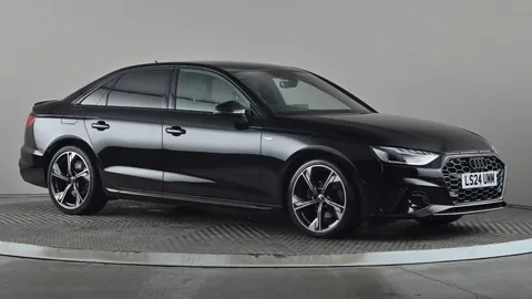 2024 AUDI A4 35 TFSI BLACK EDITION S TRONIC PETROL AUTOMATIC 13,991 MILES BLACK 25,676... photo