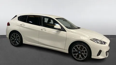 2025 1 SERIES 120 SPORT STEP AUTO PETROL HYBRID AUTOMATIC 23,196 MILES WHITE 23,197 199... photo
