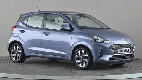 2025 HYUNDAI I10 1.0 63 ADVANCE NAV PETROL MANUAL 20,523 MILES BLUE 13,097 199... photo