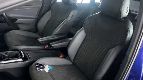 VOLKSWAGEN ID.4 109kW Life Pure 52kWh Auto