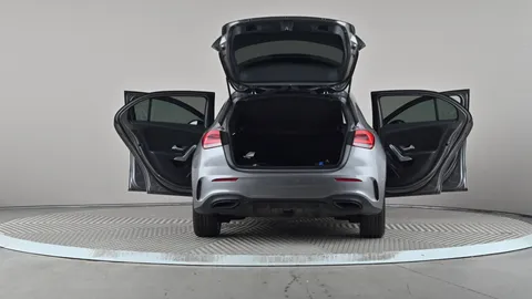 MERCEDES-BENZ A CLASS A250e AMG Line Premium Edition Auto