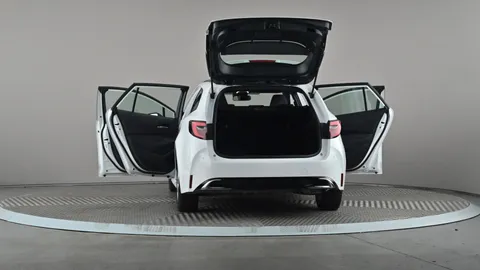 TOYOTA COROLLA 1.8 Hybrid Icon CVT