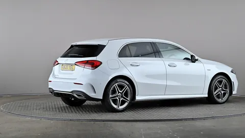 MERCEDES-BENZ A CLASS A250e AMG Line Premium Auto
