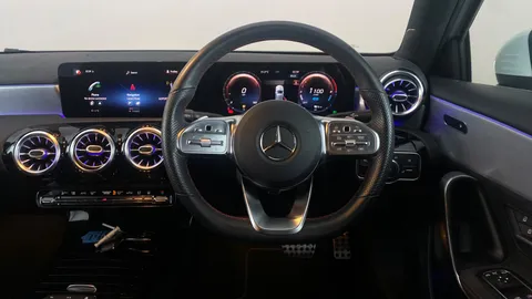 MERCEDES-BENZ A CLASS A250e AMG Line Premium Auto
