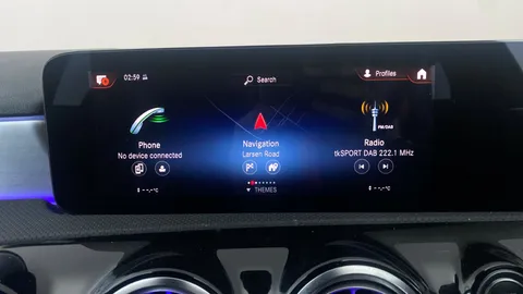 MERCEDES-BENZ A CLASS A250e AMG Line Premium Auto