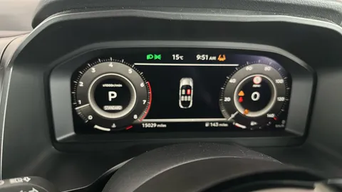 NISSAN QASHQAI 1.3 DiG-T MH 158 N-Connecta Xtronic