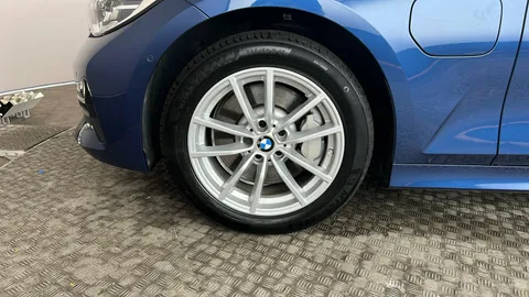BMW 3 SERIES 330e SE Pro Step Auto