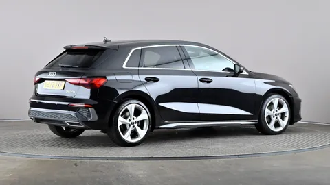 AUDI A3 35 TFSI S Line S Tronic