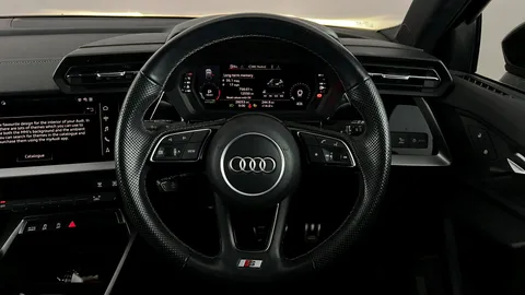 AUDI A3 35 TFSI S Line S Tronic