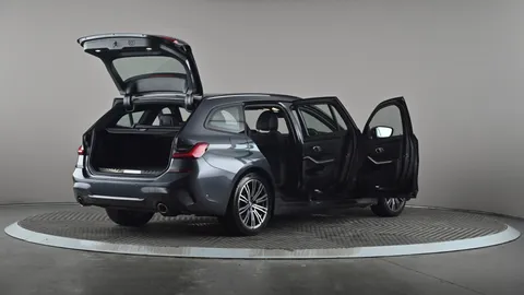 BMW 3 Series Touring 330e M Sport Step Auto