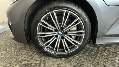 BMW 3 Series Touring 330e M Sport Step Auto