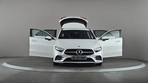 MERCEDES-BENZ A CLASS A220 AMG Line Premium Auto