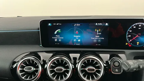 MERCEDES-BENZ A CLASS A220 AMG Line Premium Auto