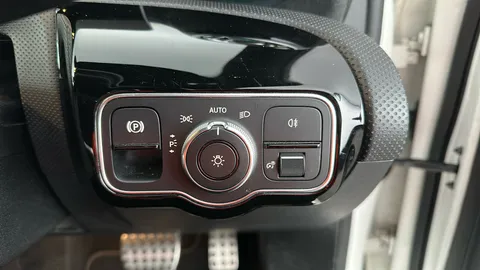 MERCEDES-BENZ A CLASS A220 AMG Line Premium Auto