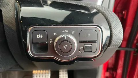 MERCEDES-BENZ CLA CLA 200 AMG Line Tip Auto
