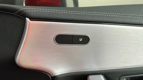 MERCEDES-BENZ CLA CLA 200 AMG Line Tip Auto
