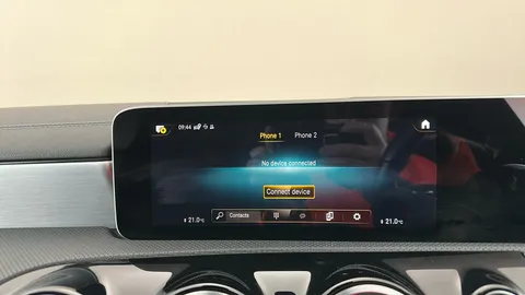 MERCEDES-BENZ CLA CLA 200 AMG Line Tip Auto