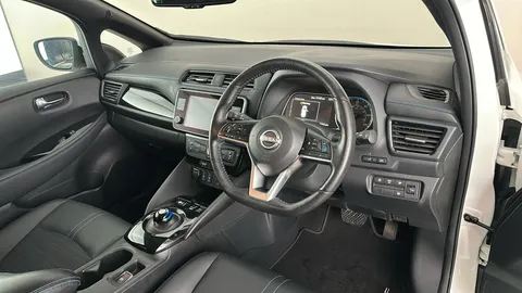 NISSAN LEAF 110kW Shiro 39kWh Auto