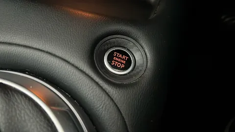 NISSAN JUKE 1.0 DiG-T 114 N-Connecta