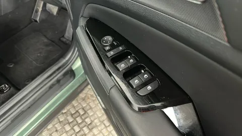 KIA SPORTAGE 1.6T GDi HEV 4 Auto