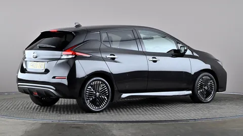NISSAN LEAF 110kW N-Connecta 39kWh Auto