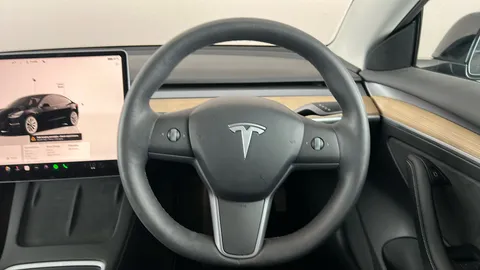 TESLA MODEL 3 Long Range AWD Auto