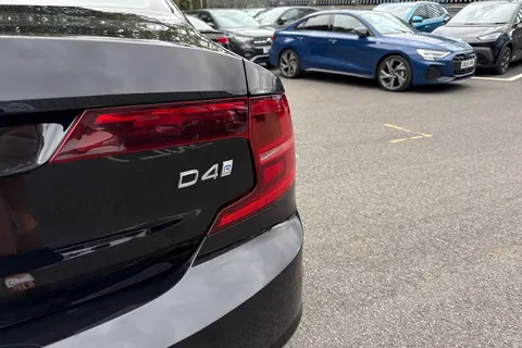 Volvo S90 2.0 D4 R-Design Auto Euro 6 (s/s) 4dr