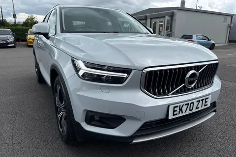 Volvo Xc40 2.0 B4 MHEV Inscription Pro Auto Euro 6 (s/s) 5dr