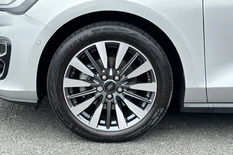 FORD FOCUS 1.0 EcoBoost Titanium Vignale 5dr