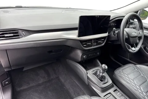 FORD FOCUS 1.0 EcoBoost Titanium Vignale 5dr