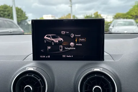 AUDI Q2 30 TDI S Line 5dr