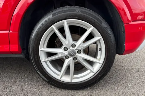 AUDI Q2 30 TDI S Line 5dr