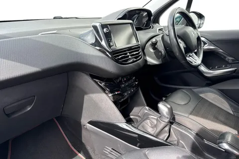 PEUGEOT 2008 1.2 PureTech Allure 5dr