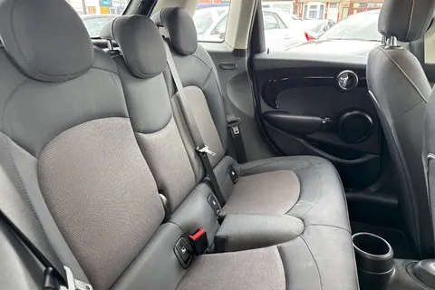 MINI HATCHBACK 1.5 One Classic 5dr
