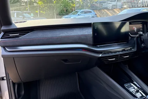 SKODA OCTAVIA 2.0 TDI 200 vRS 5dr DSG