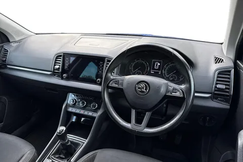 SKODA KAROQ 1.0 TSI SE 5dr
