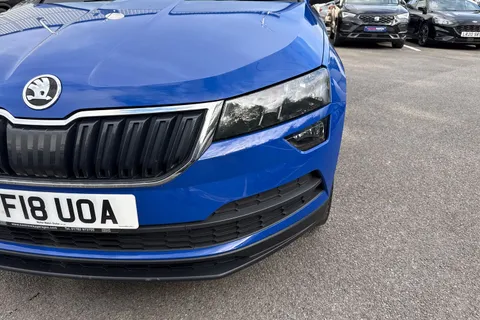 SKODA KAROQ 1.0 TSI SE 5dr