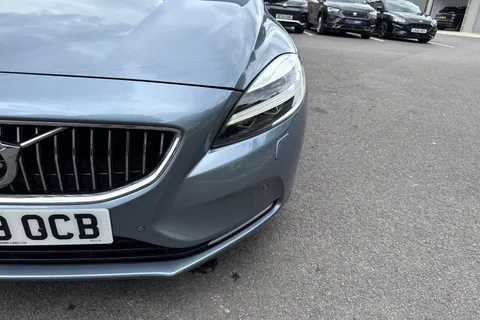 VOLVO V40 T3 [152] Inscription Edition 5dr Geartronic