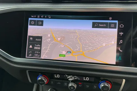 AUDI Q3 40 TFSI Quattro S Line 5dr S Tronic