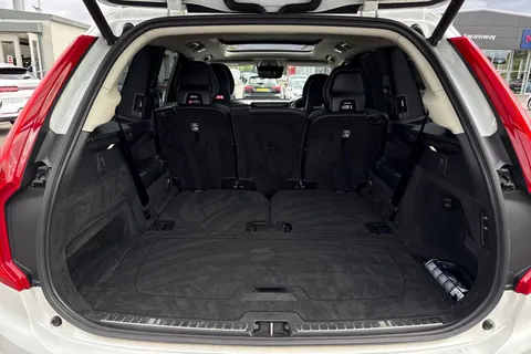 VOLVO XC90 2.0 T8 Hybrid Inscription Pro 5dr Geartronic