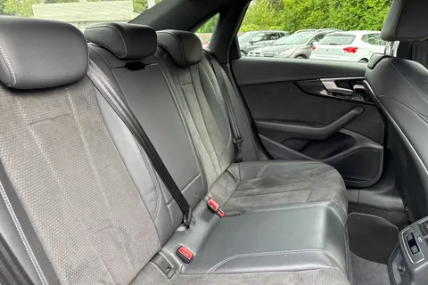 AUDI A4 35 TFSI Black Edition 4dr S Tronic