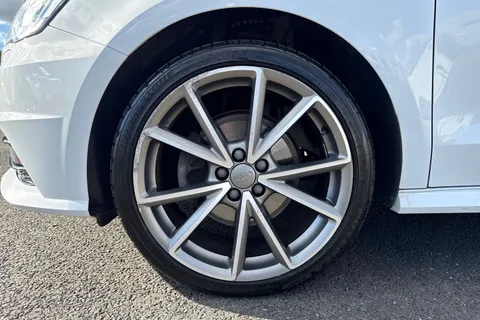 AUDI A1 1.4 TFSI 125 Black Edition Nav 5dr S Tronic