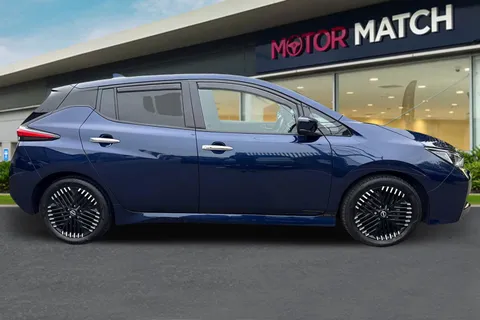NISSAN LEAF 110kW N-Connecta 39kWh 5dr Auto