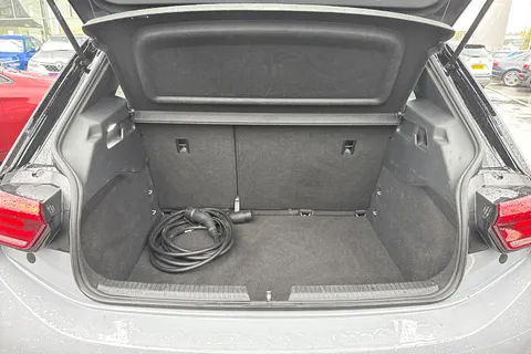 VOLKSWAGEN ID.3 110kW Life Pure Performance 45kWh 5dr Auto