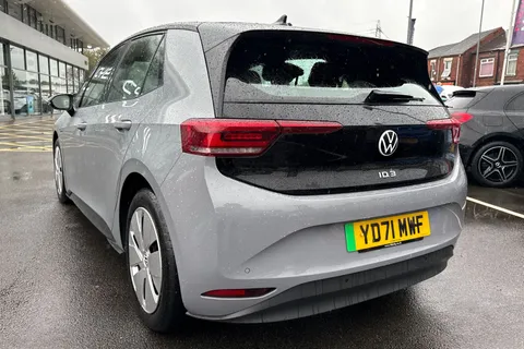 VOLKSWAGEN ID.3 110kW Life Pure Performance 45kWh 5dr Auto