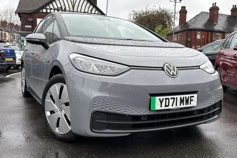 VOLKSWAGEN ID.3 110kW Life Pure Performance 45kWh 5dr Auto