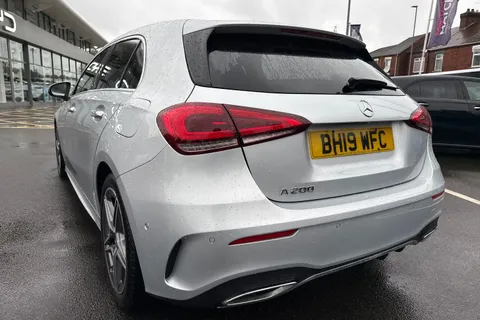 MERCEDES-BENZ A CLASS A200 AMG Line Premium 5dr Auto